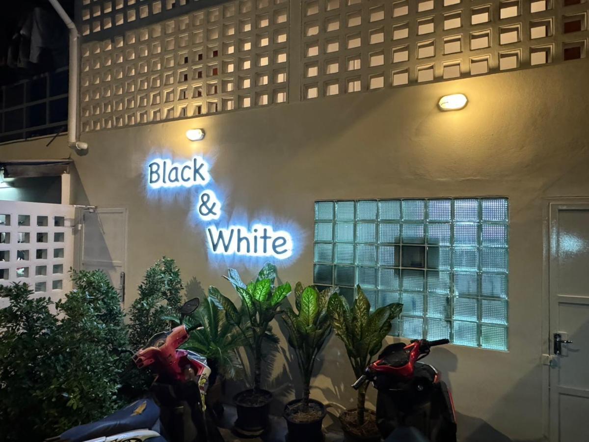 Mr Black & Ms White -Self Check In Accommodation Μπανγκόκ Εξωτερικό φωτογραφία